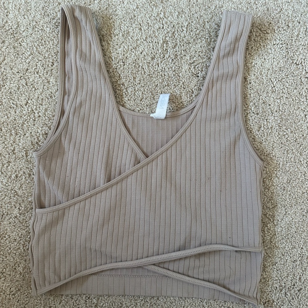 Nikibiki Cross Over Crop Top